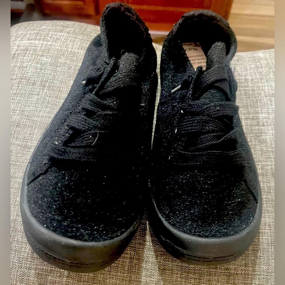 Forever Comfort Canvas Sneakers